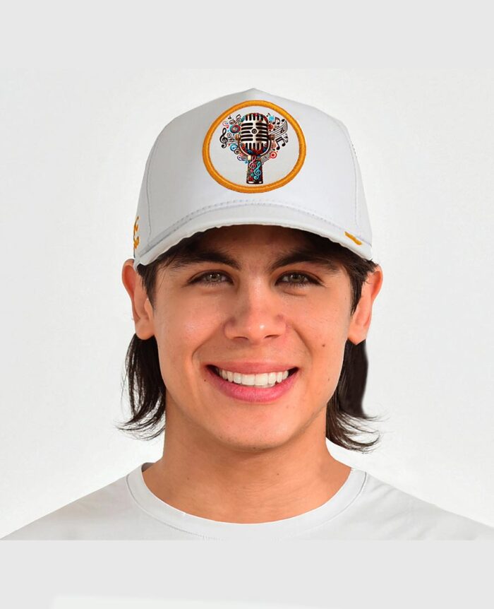 Gorra Oye mi amor