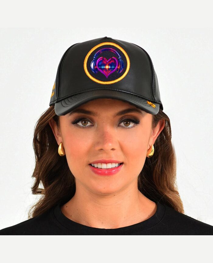 Gorra La rompecorazones